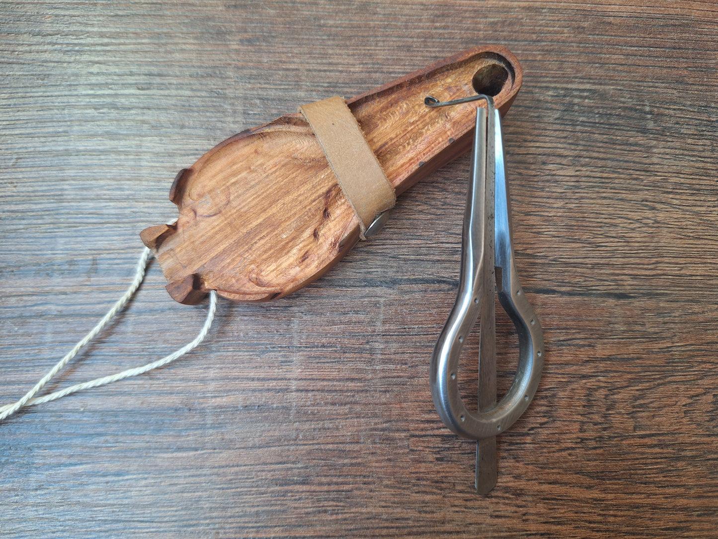 Khomus jaw harp, tuned in B