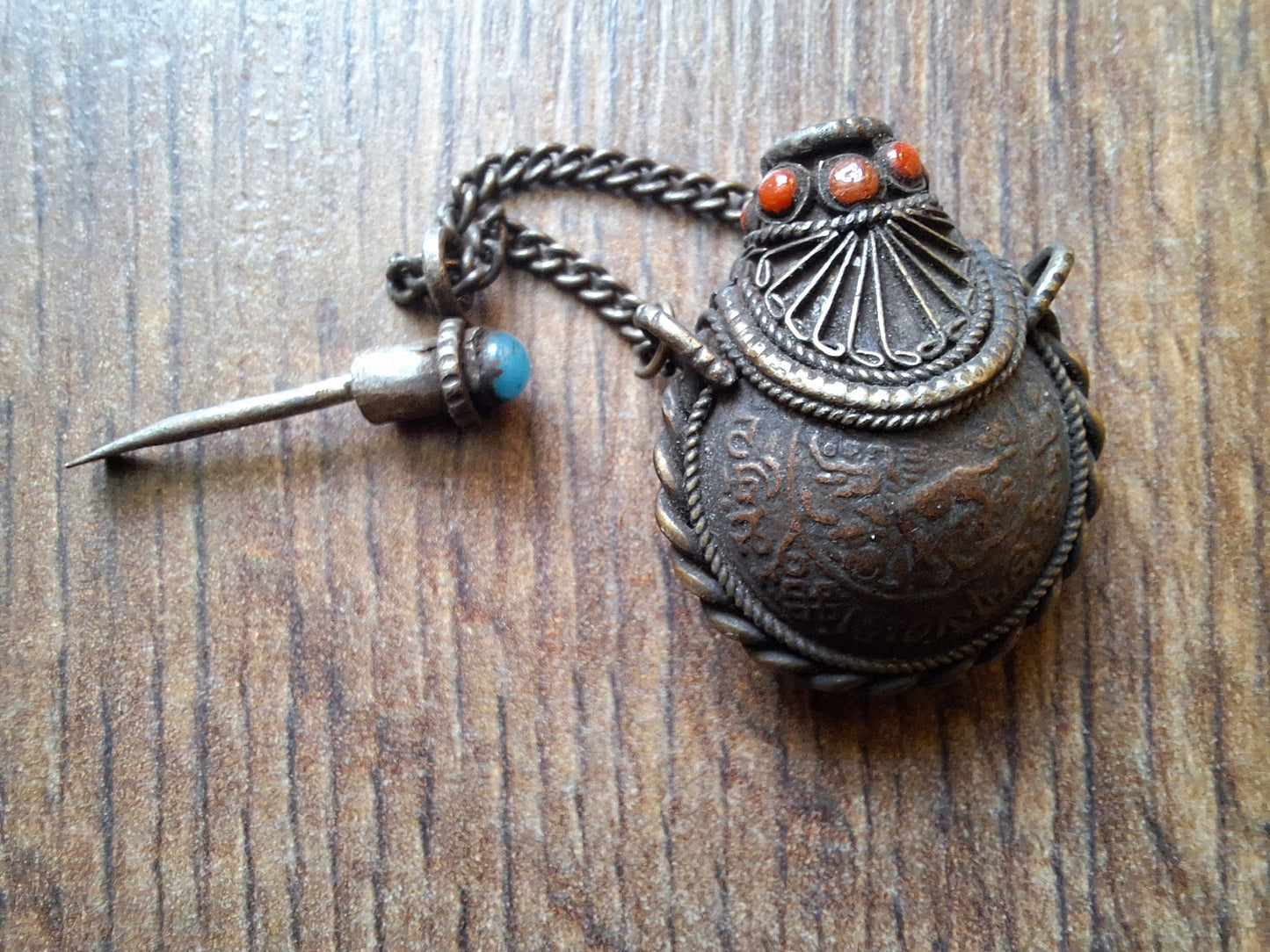 Vintage Tibetan silver and copper snuff bottle