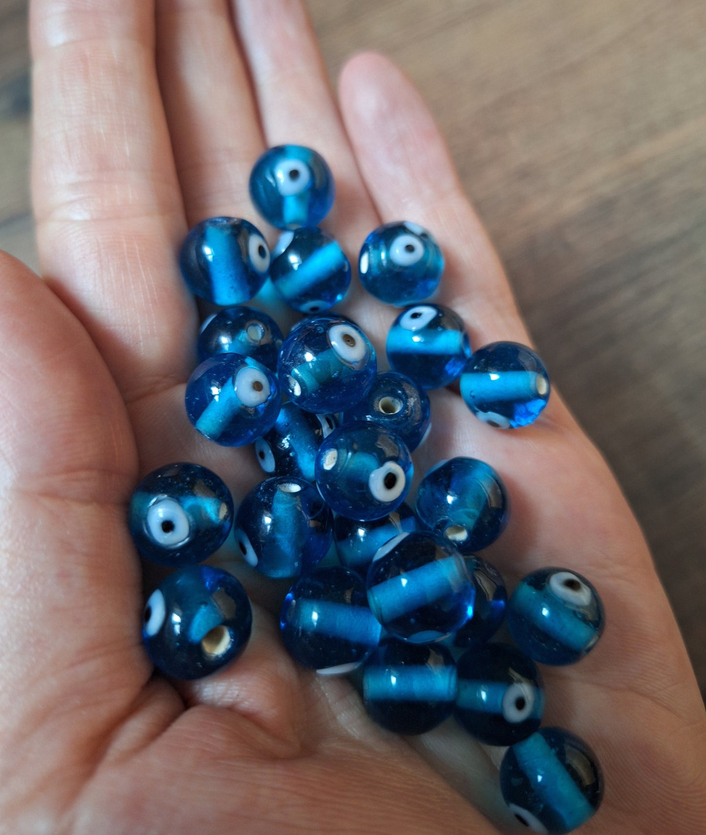 Glass beads Eye, light blue, set of 10