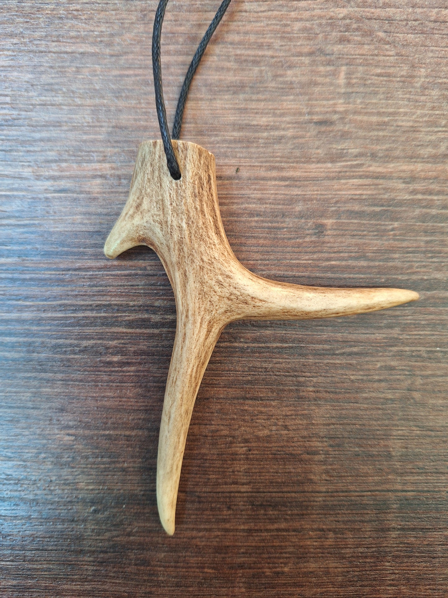 Roe deer antler necklaces