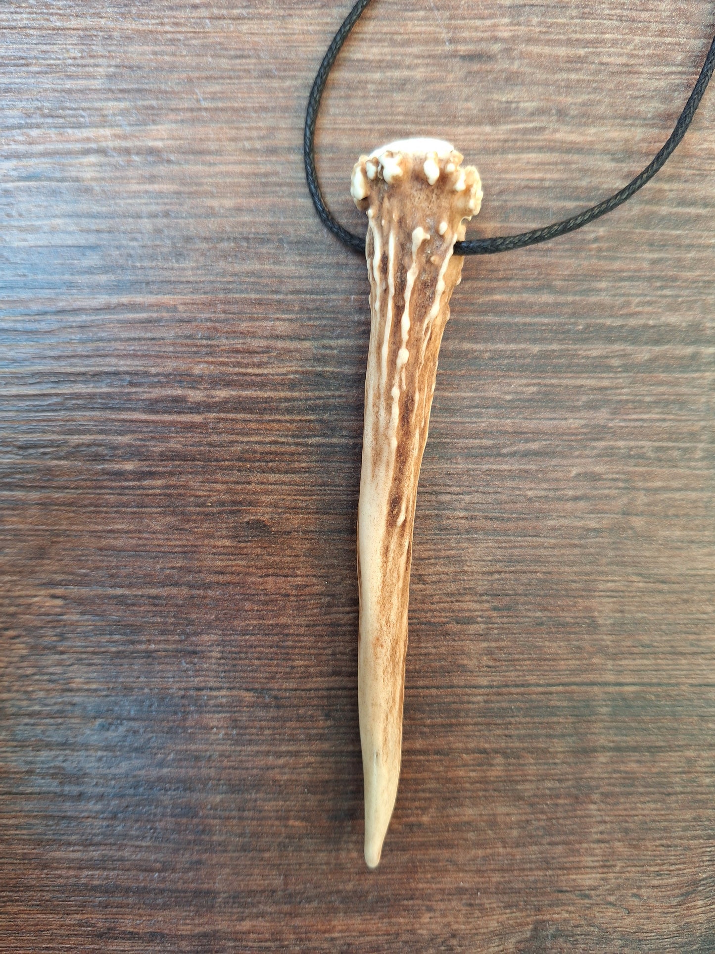 Roe deer antler necklaces