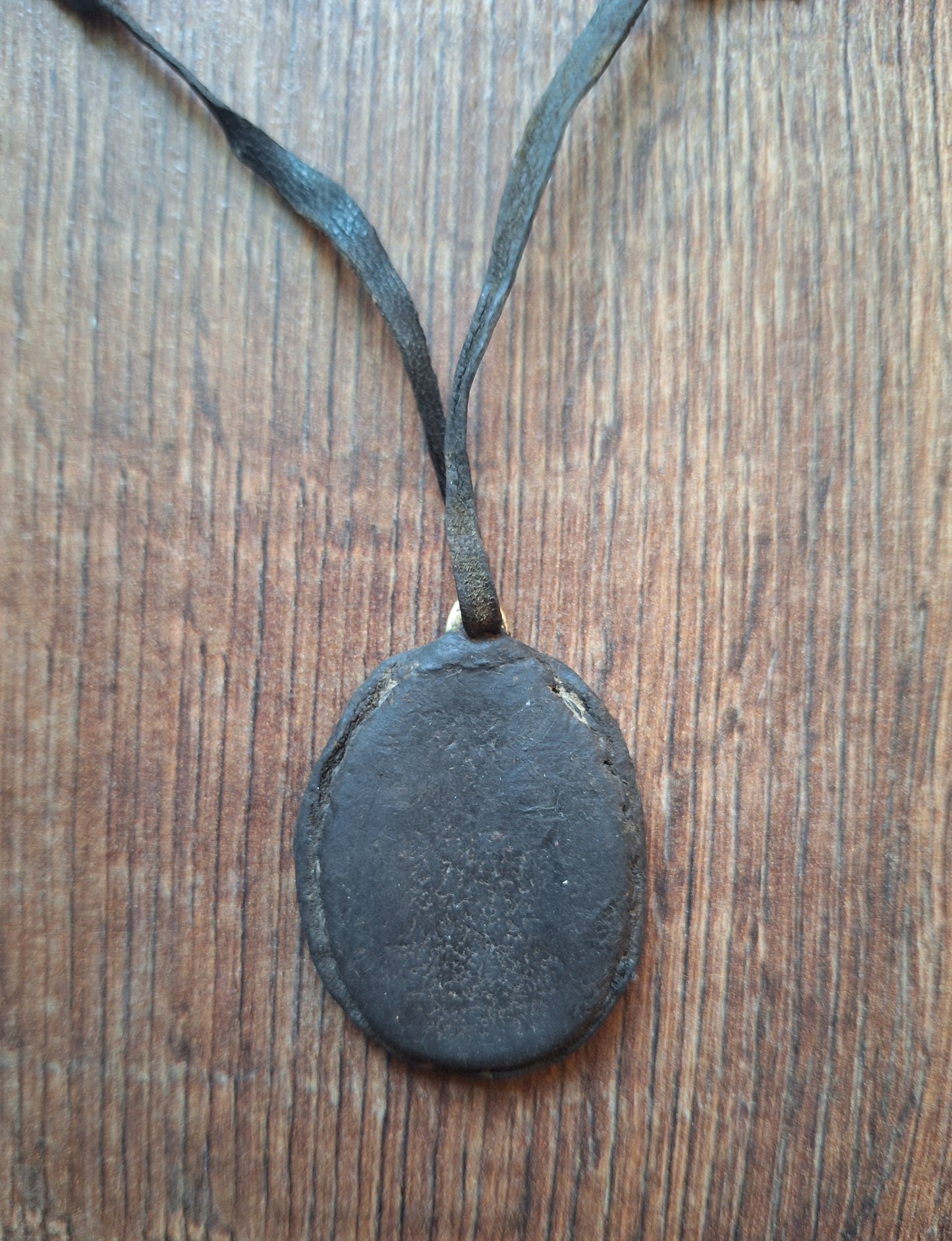 Vintage Buddhist amulet necklace Shakyamuni Buddha