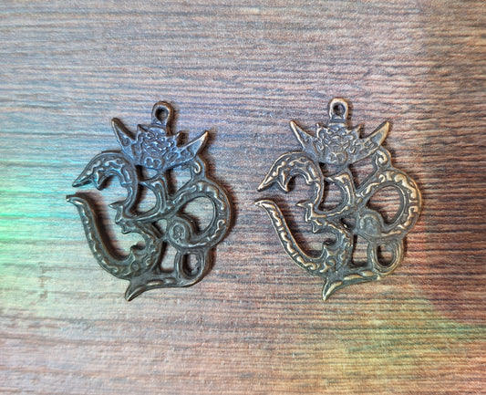 Vintage bronze pendant Aum