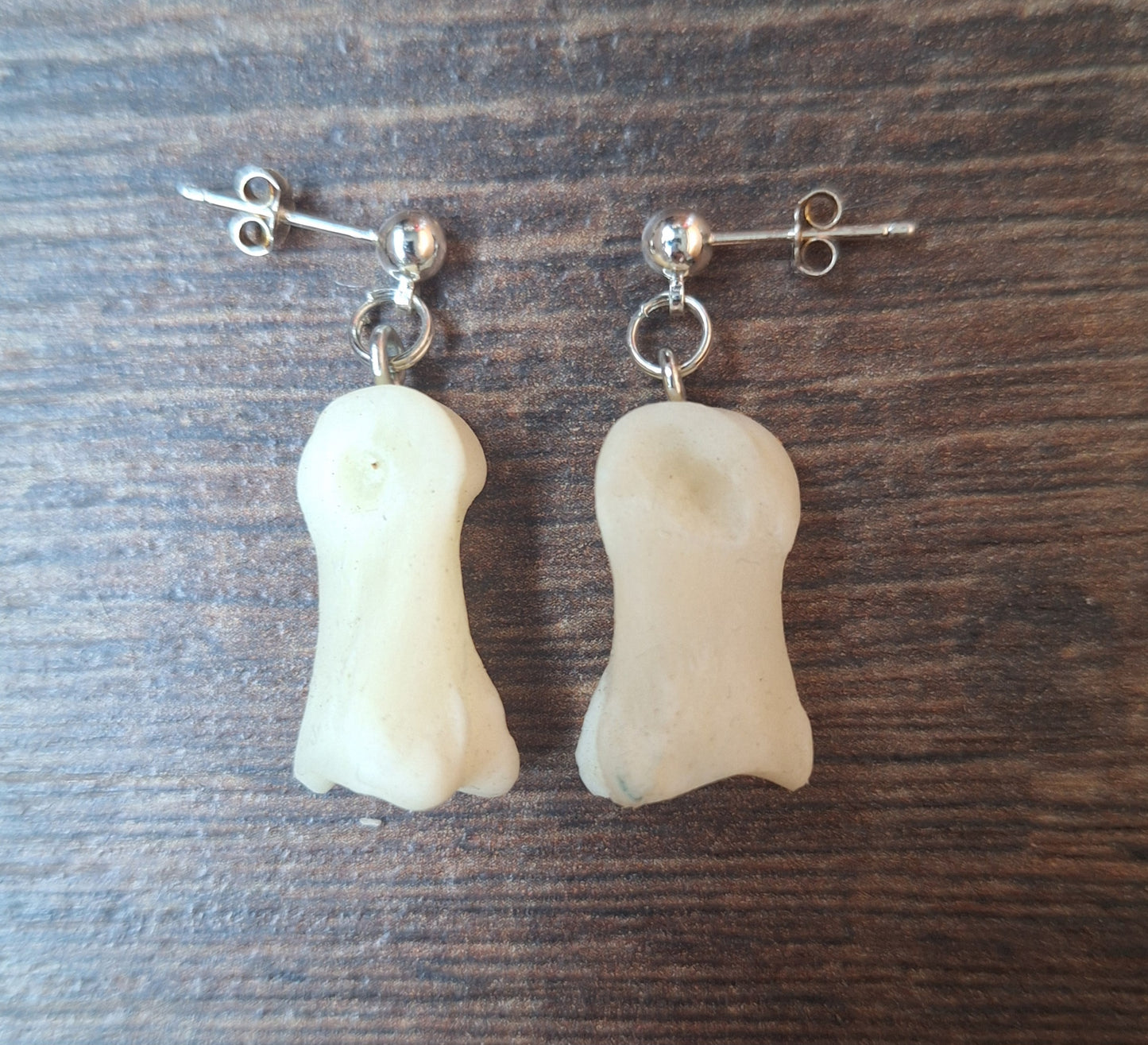 Roe deer foot bones amulet earrings