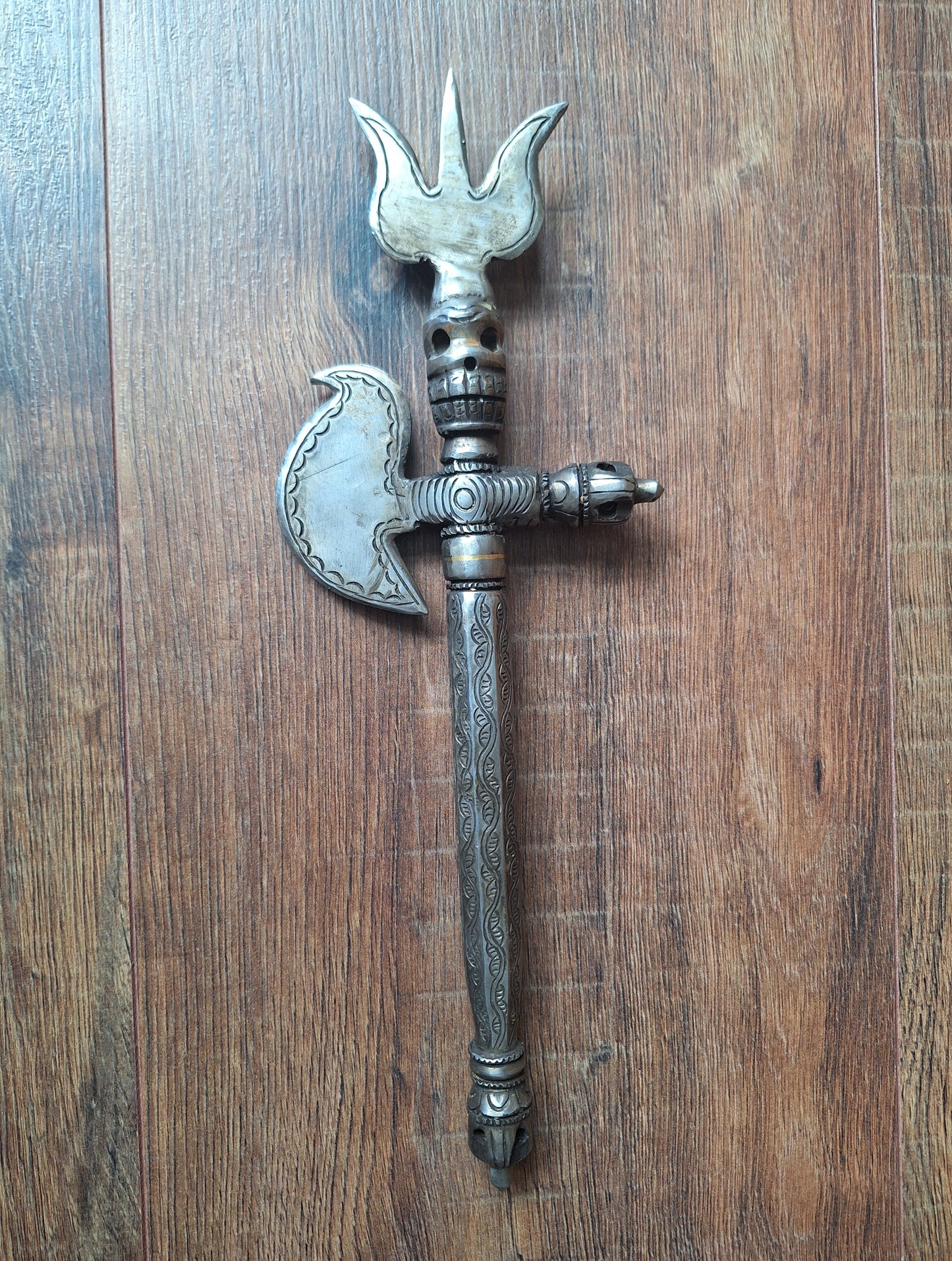 Iron khatvanga
