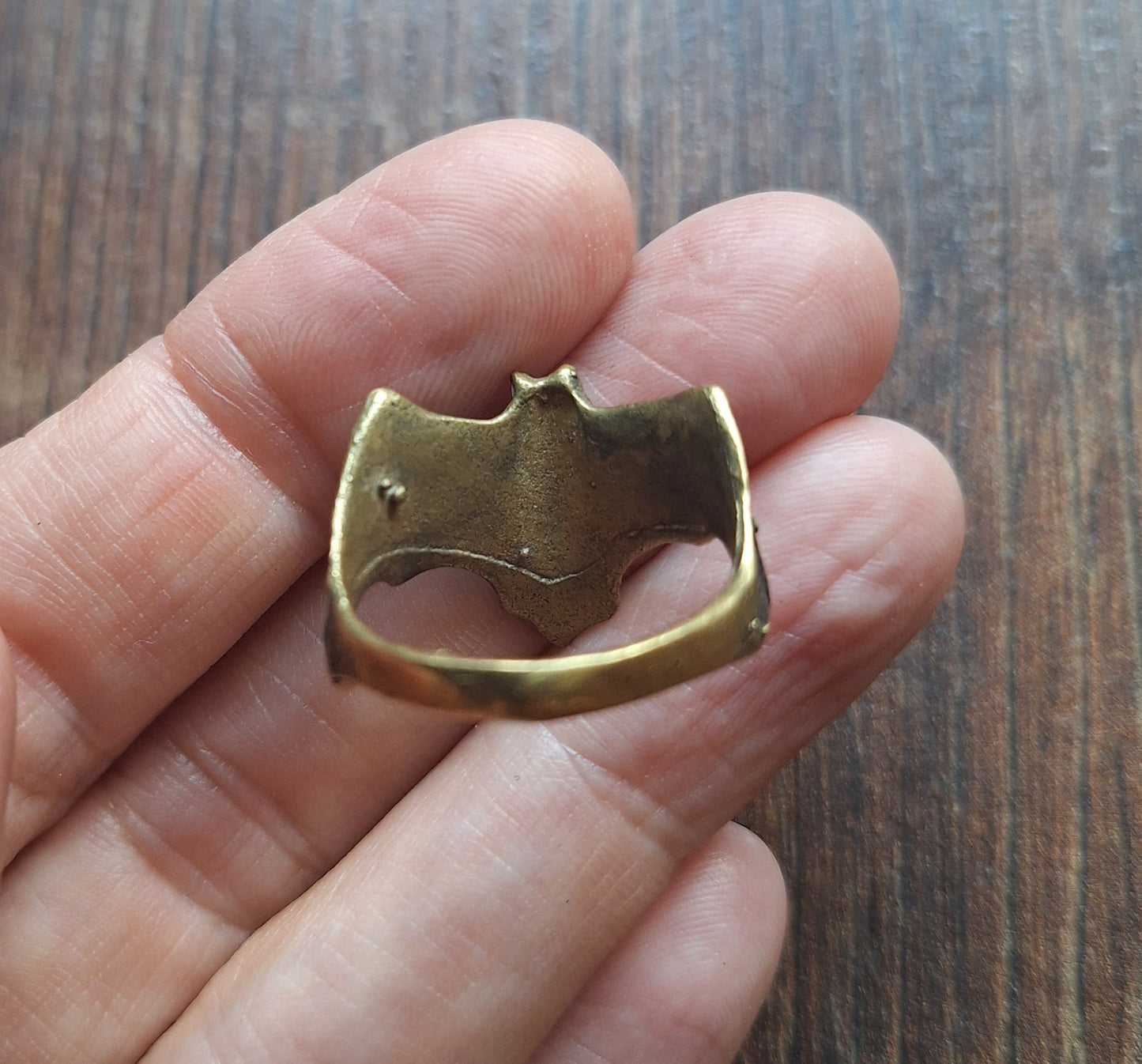 Brass ring Bat
