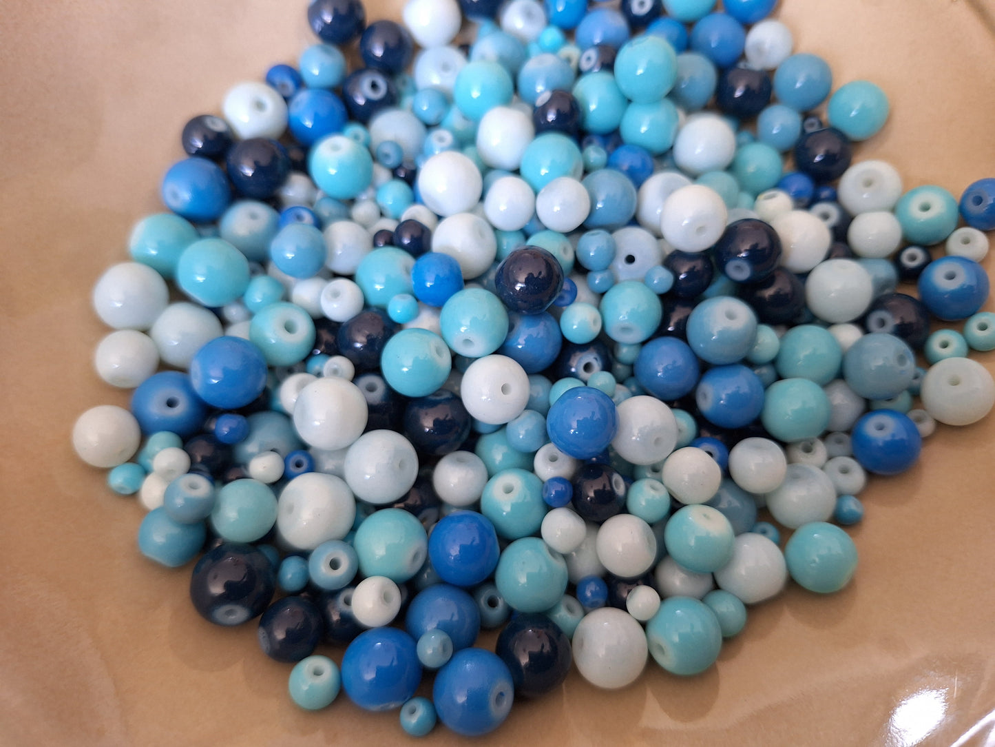 Blue glass beads mix