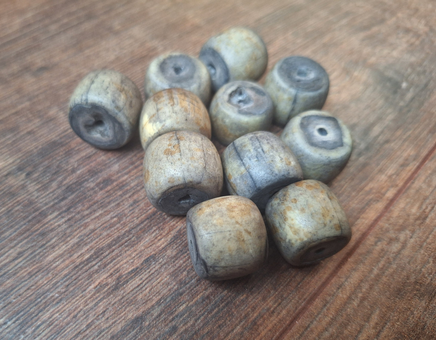 Old Nepalese bone beads, set of 11