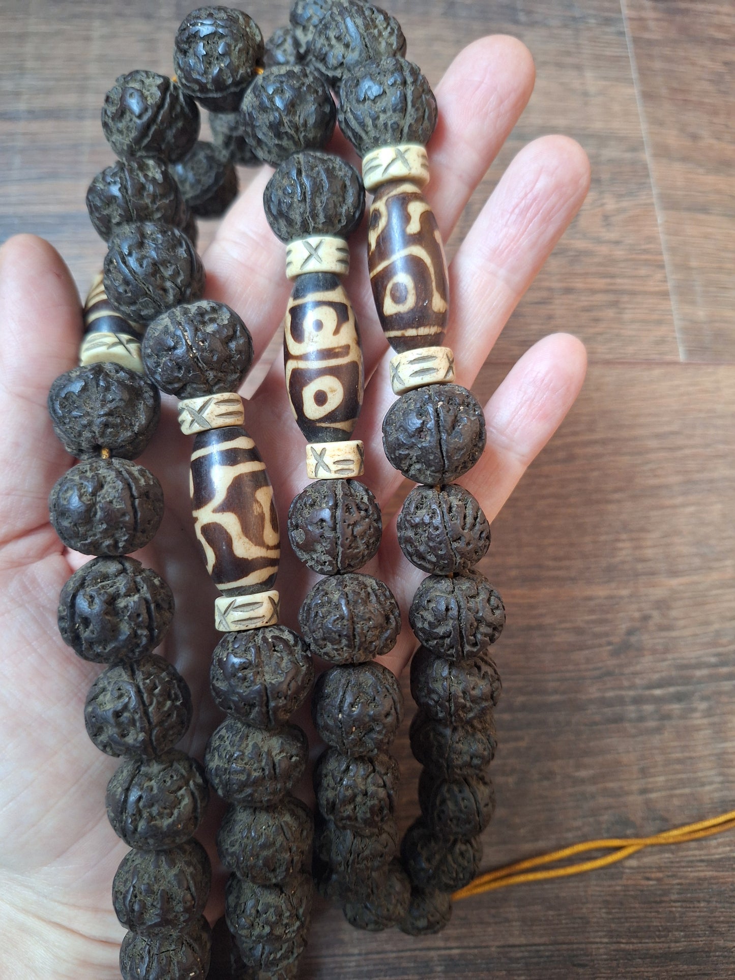 Vintage Nepalese rudraksha mala #22