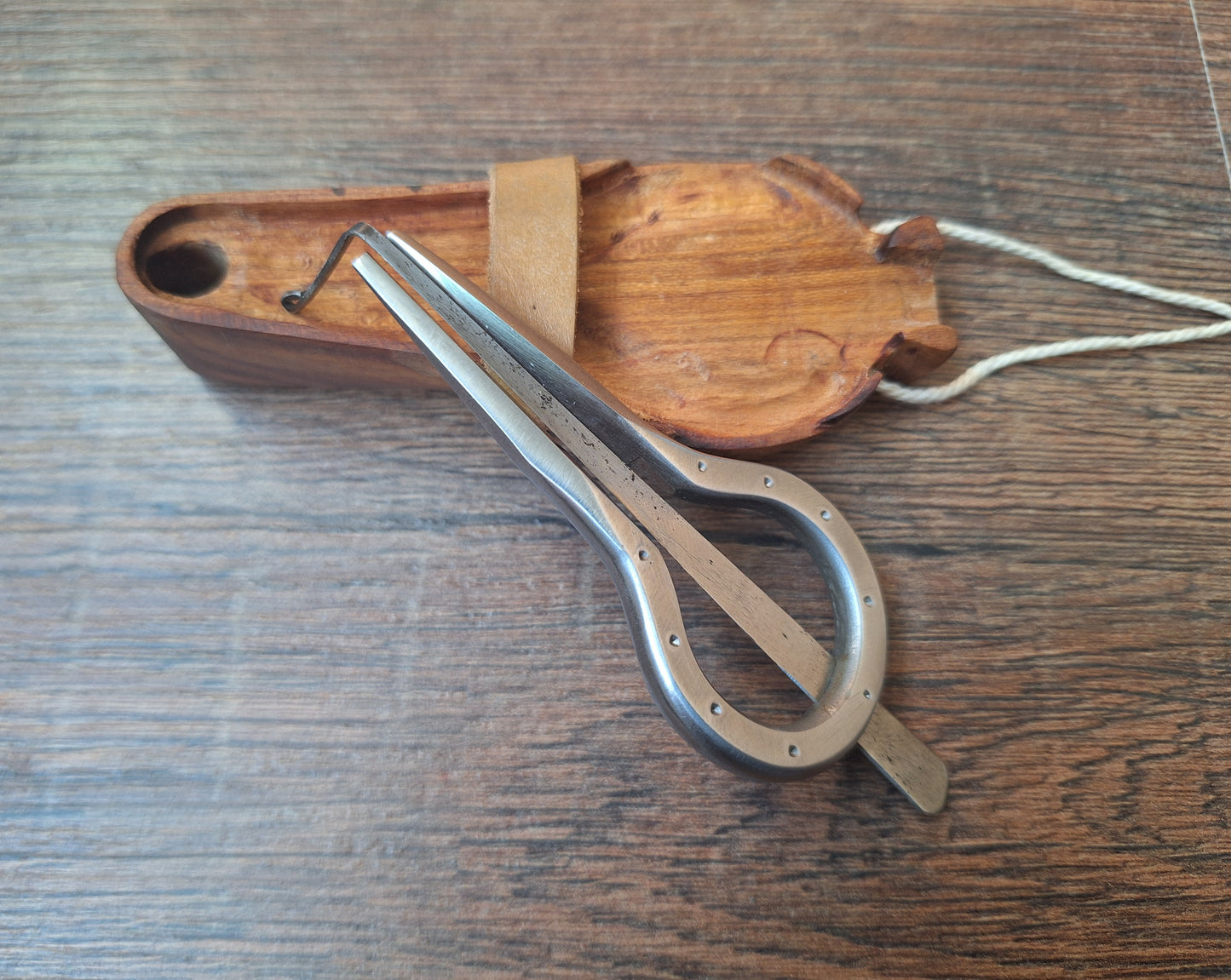 Khomus jaw harp, tuned in B