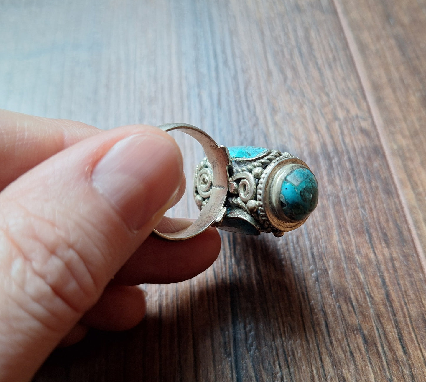 Vintage Tibetan silver and gemstone ring