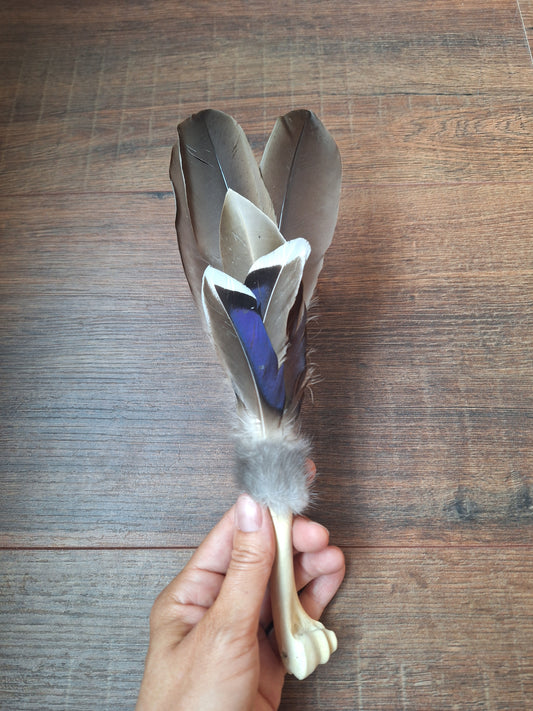 Bone feather fan Duck