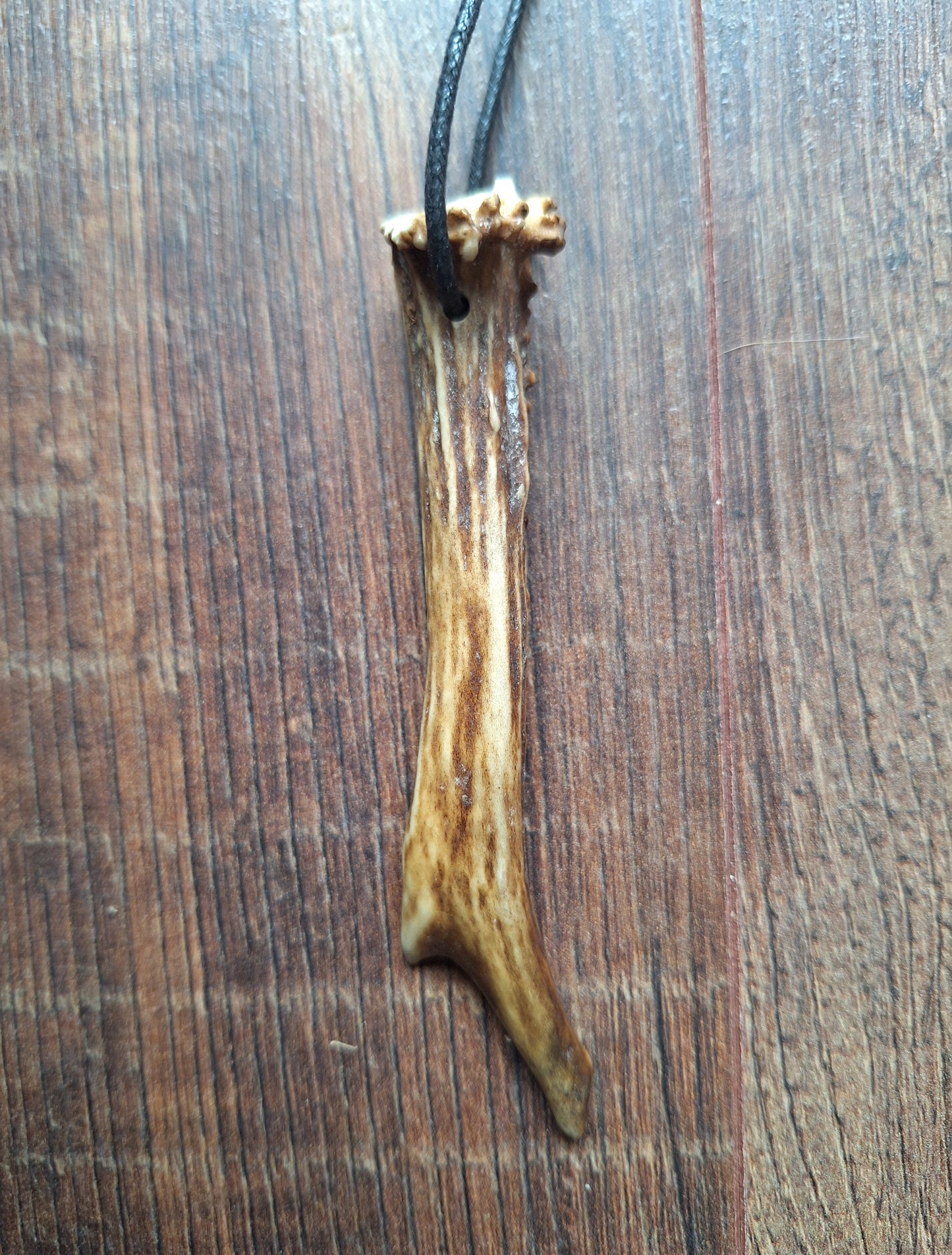 Roe deer antler necklaces