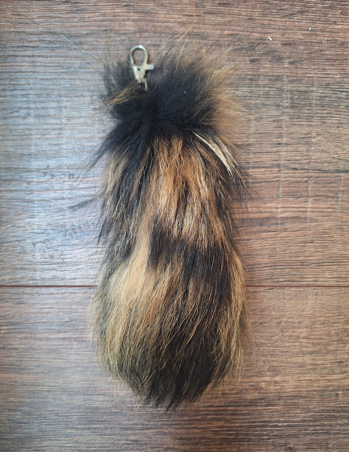 Fox tail tips keychains