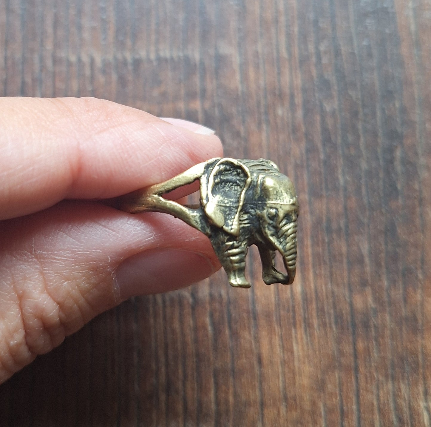 Brass ring Elephant