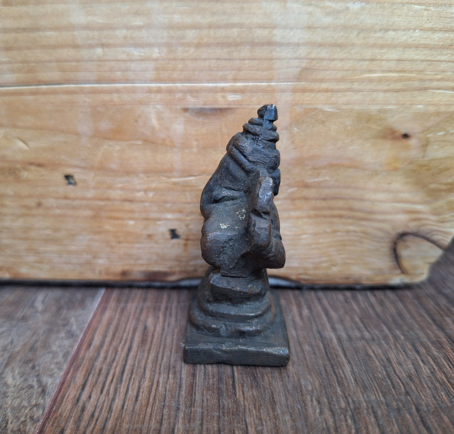 Antique small bronze Ganesha figurine