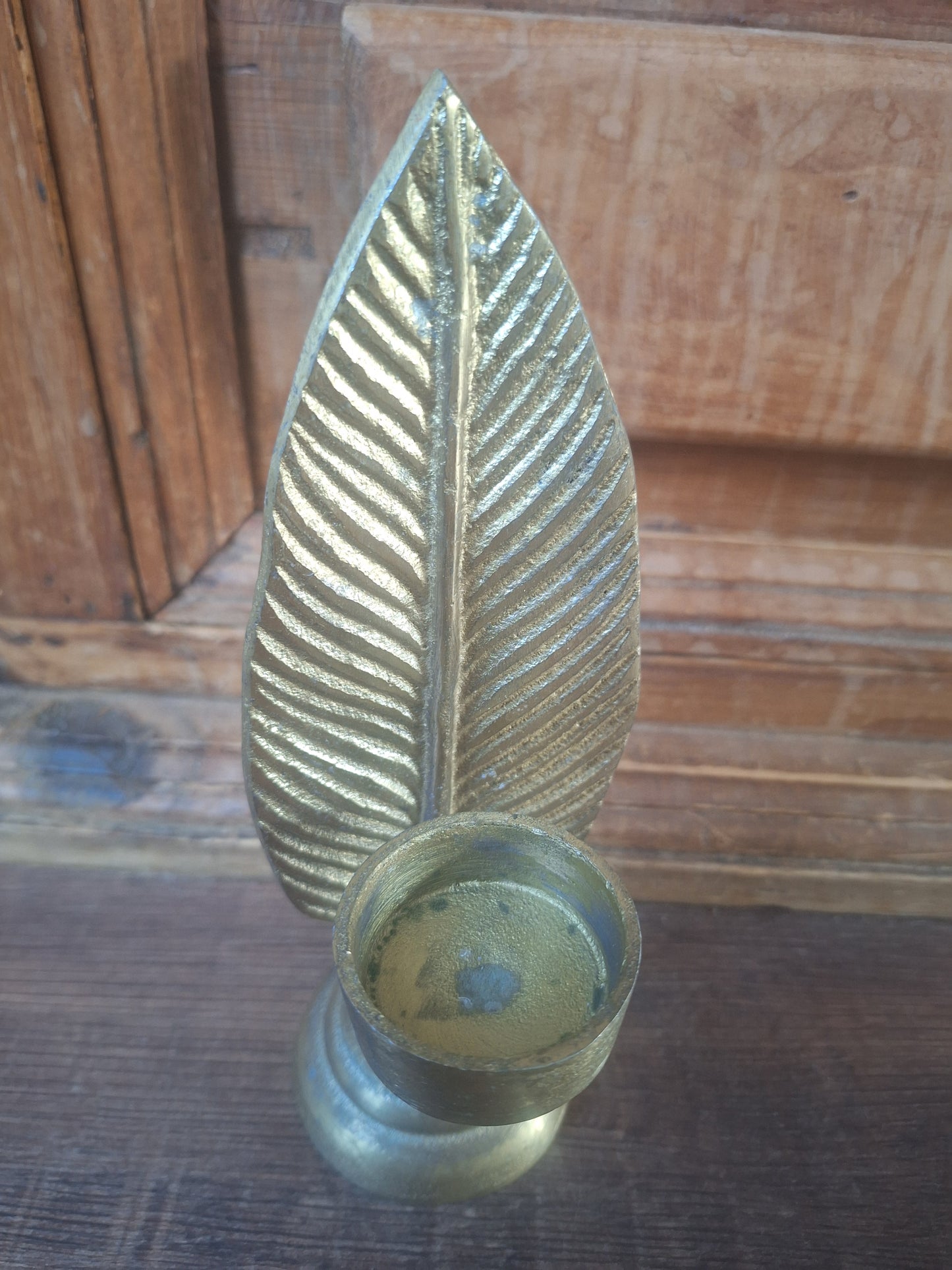 Brass candle holder Leaf
