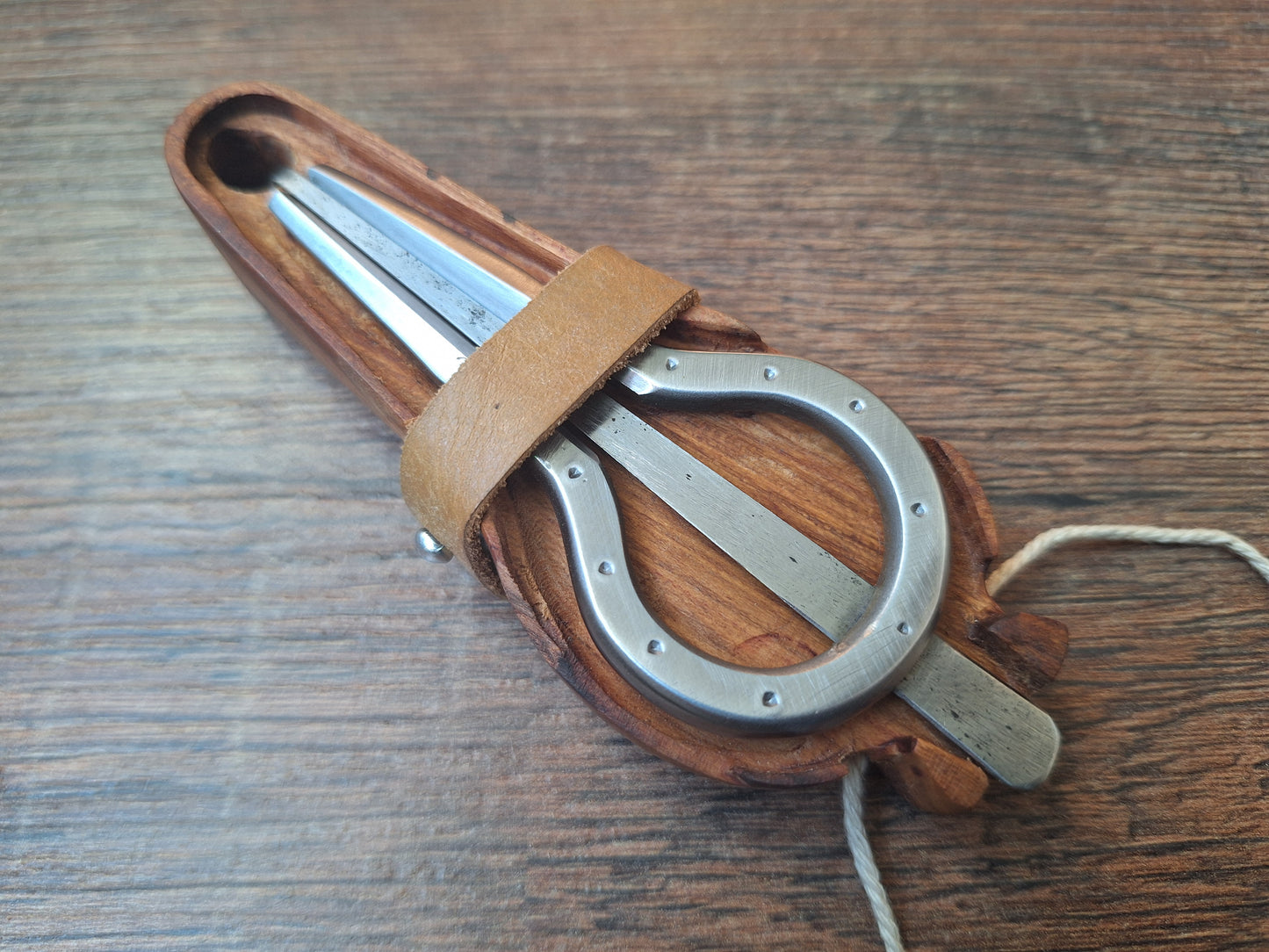 Khomus jaw harp, tuned in B