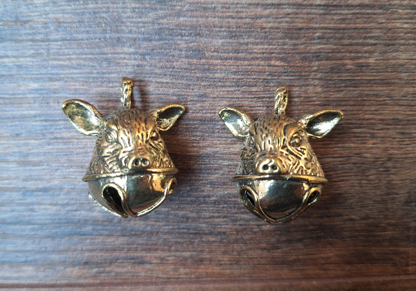 Bell with boar 27 millimeter