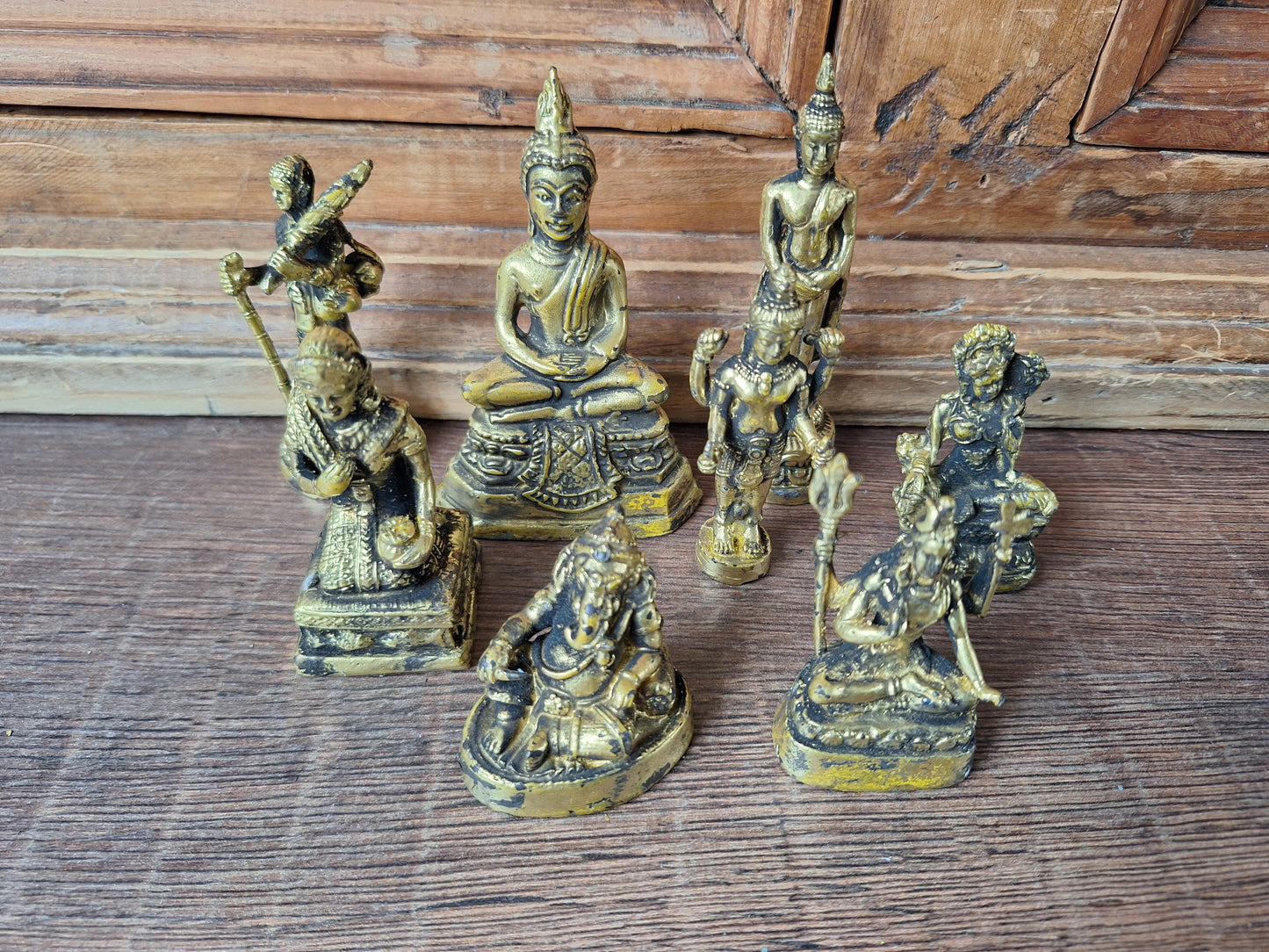 Small Buddhist/Hindu figurines, set of 8, B-quality
