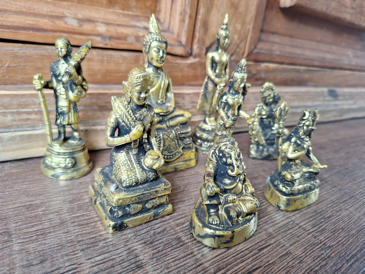 Small Buddhist/Hindu figurines, set of 8, B-quality