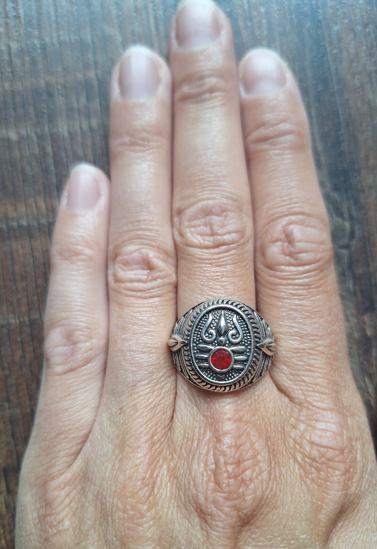 Alpaca metal ring Shiva