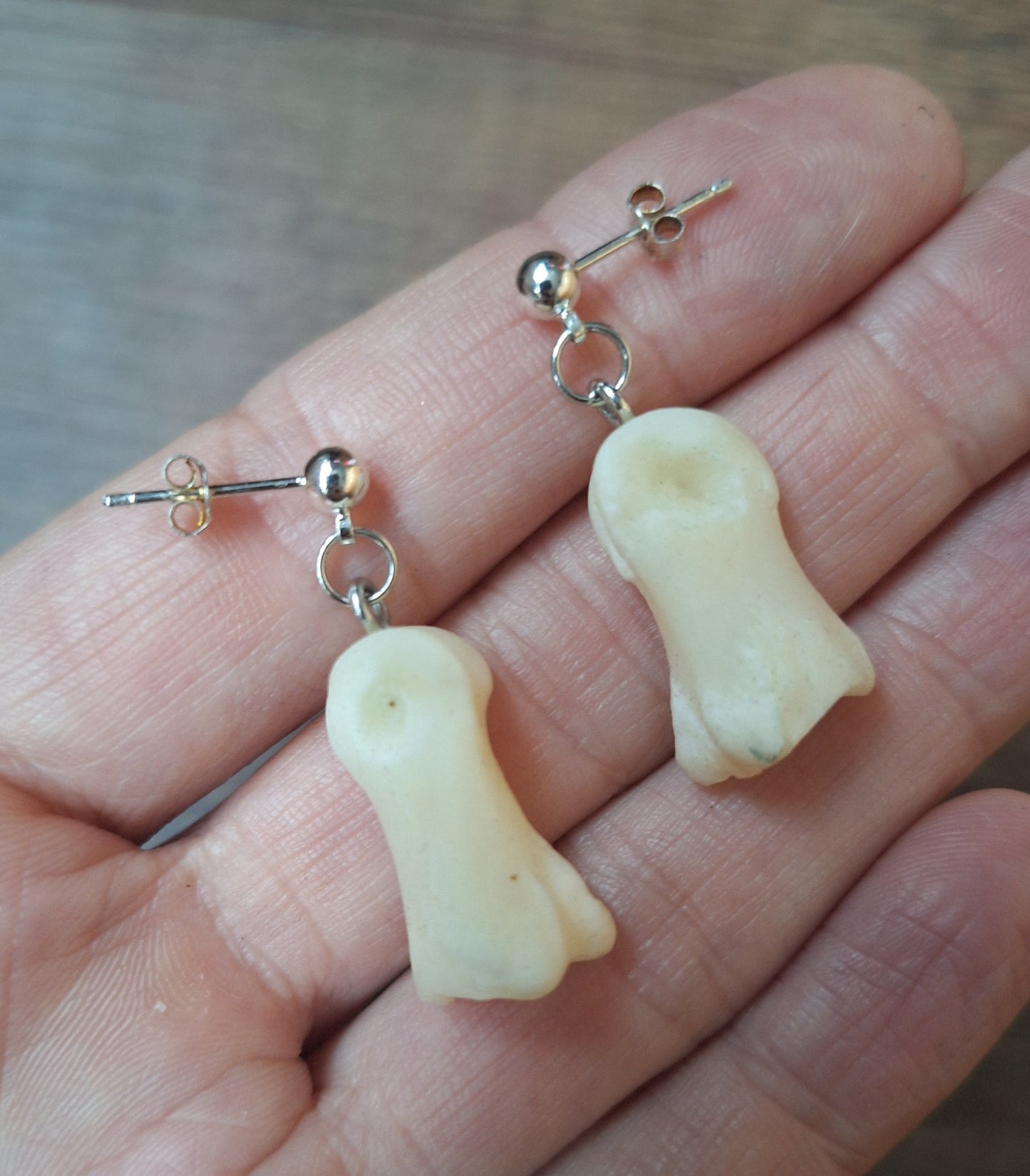 Roe deer foot bones amulet earrings