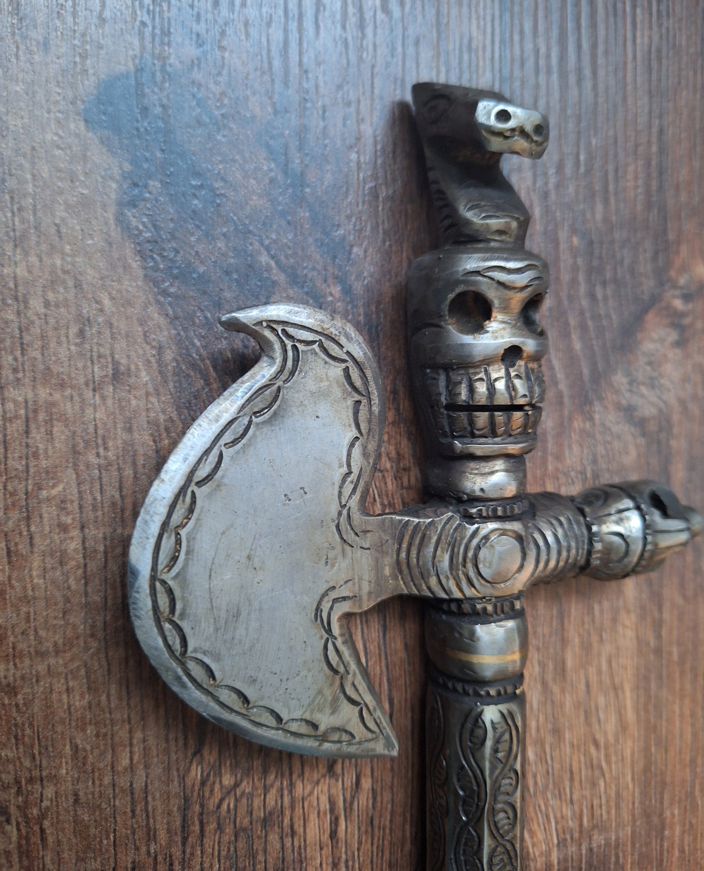 Iron khatvanga