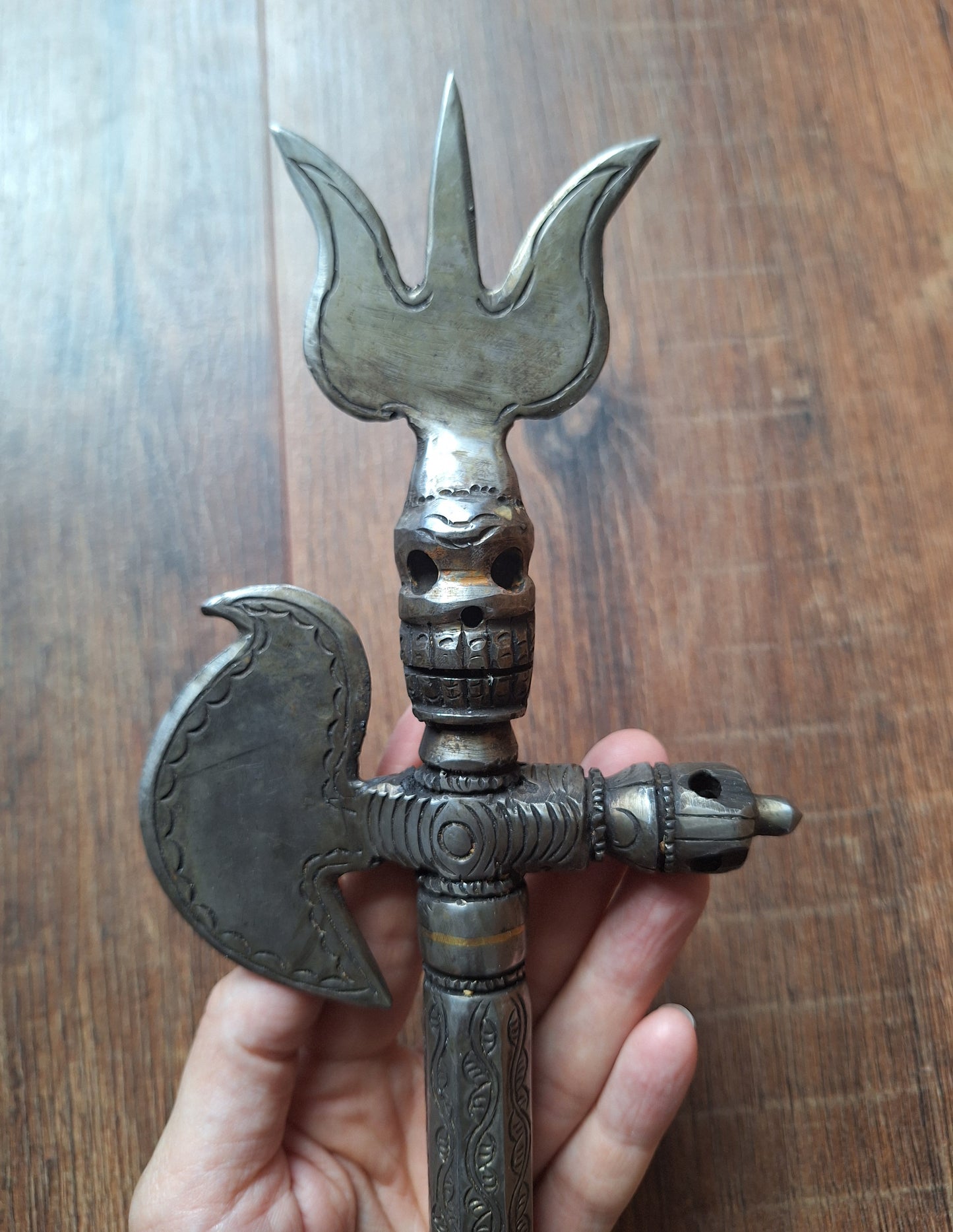 Iron khatvanga