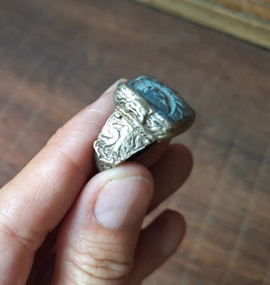 Vintage Kuchi tribal intaglio ring