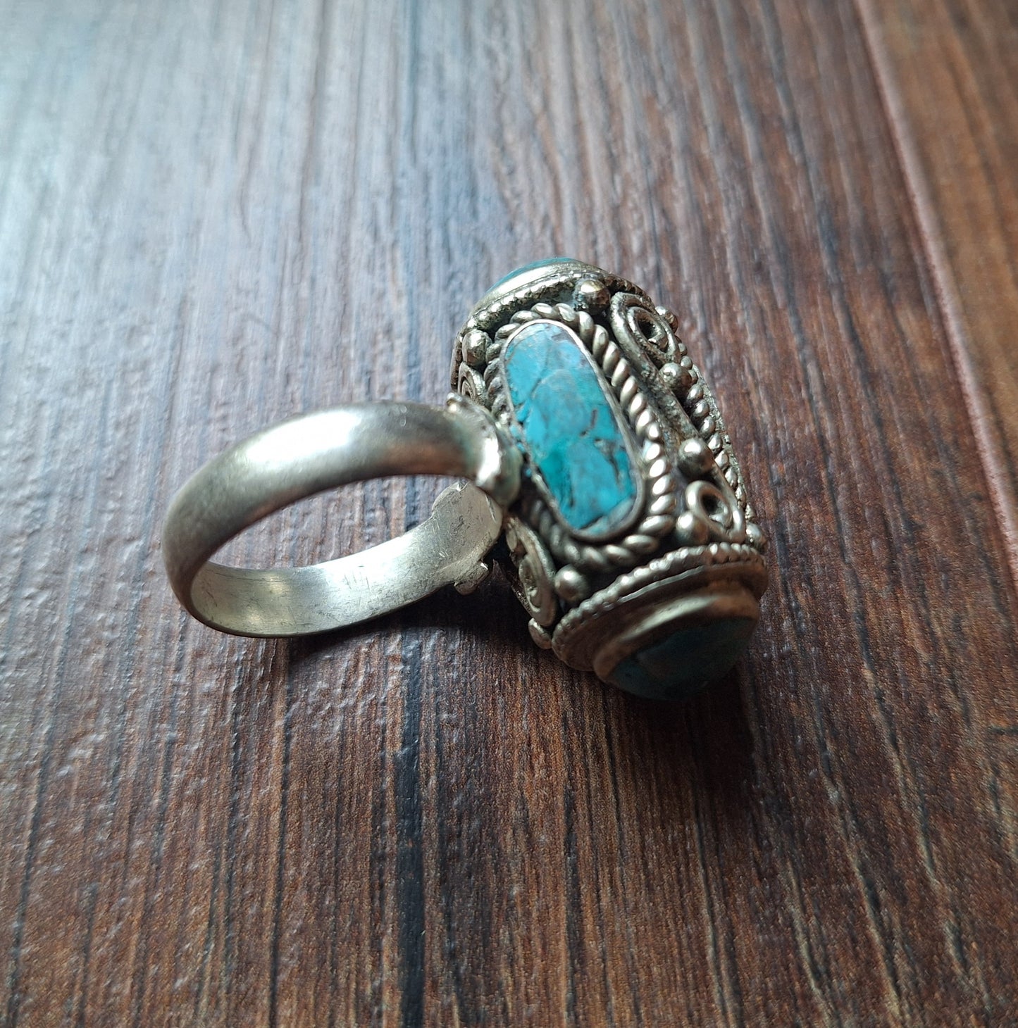 Vintage Tibetan silver and gemstone ring