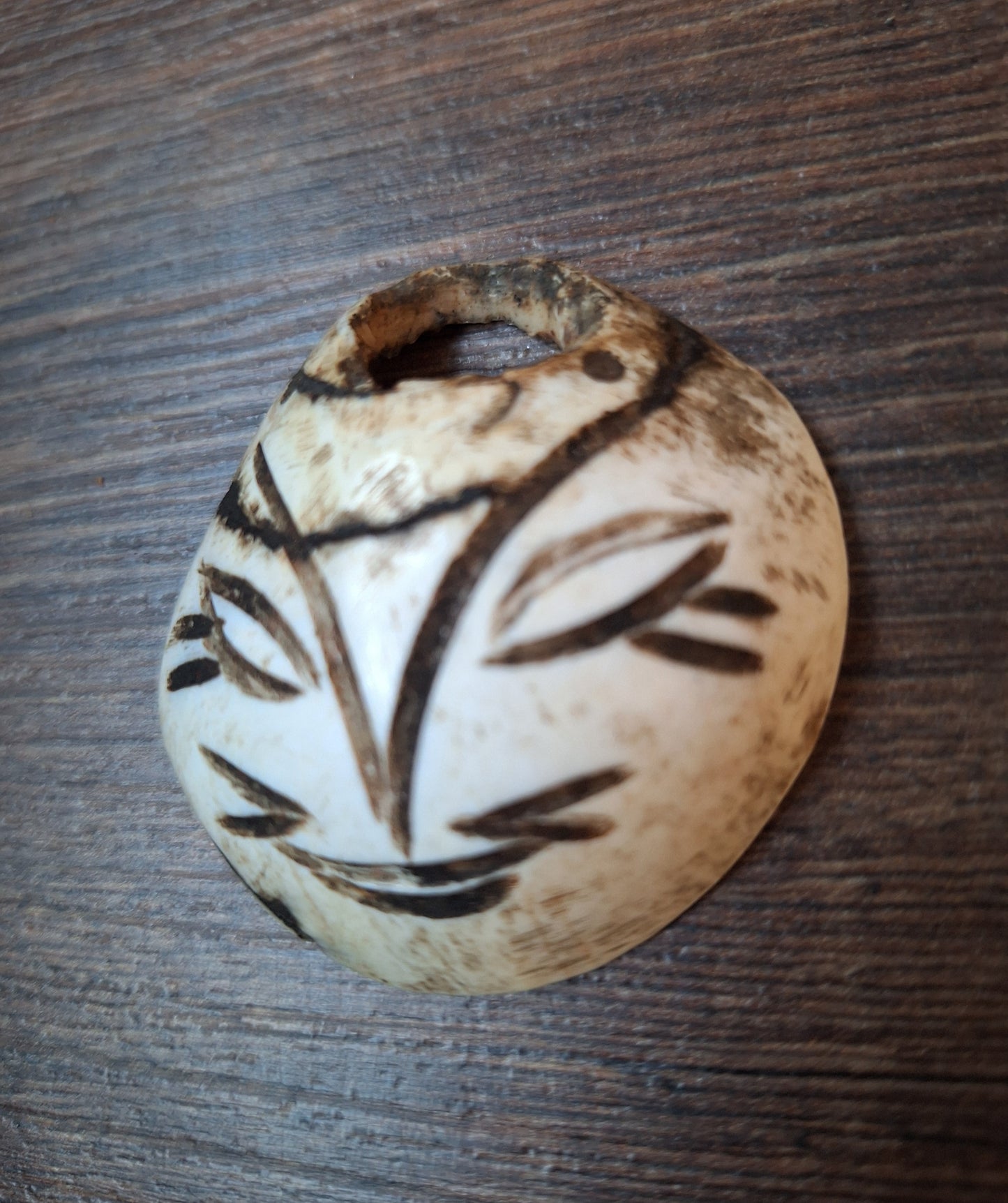 Old Tibetan conch shell pendant