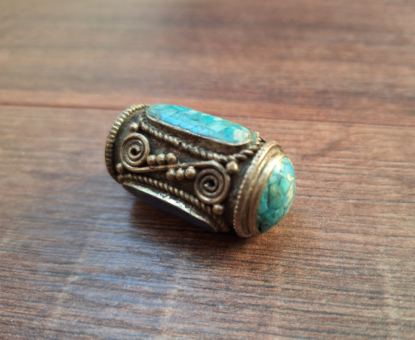 Vintage Tibetan silver pendant with gemstone inlay