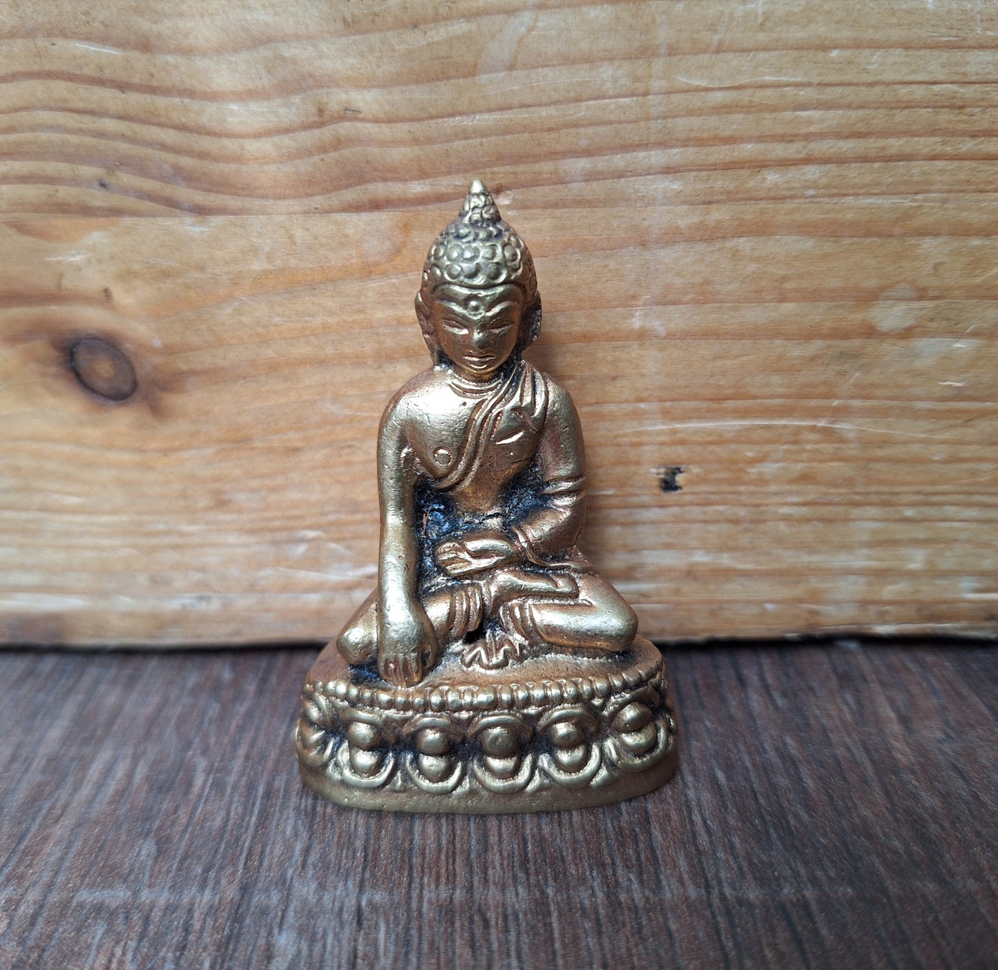 Vintage small Shakyamuni Buddha figurine