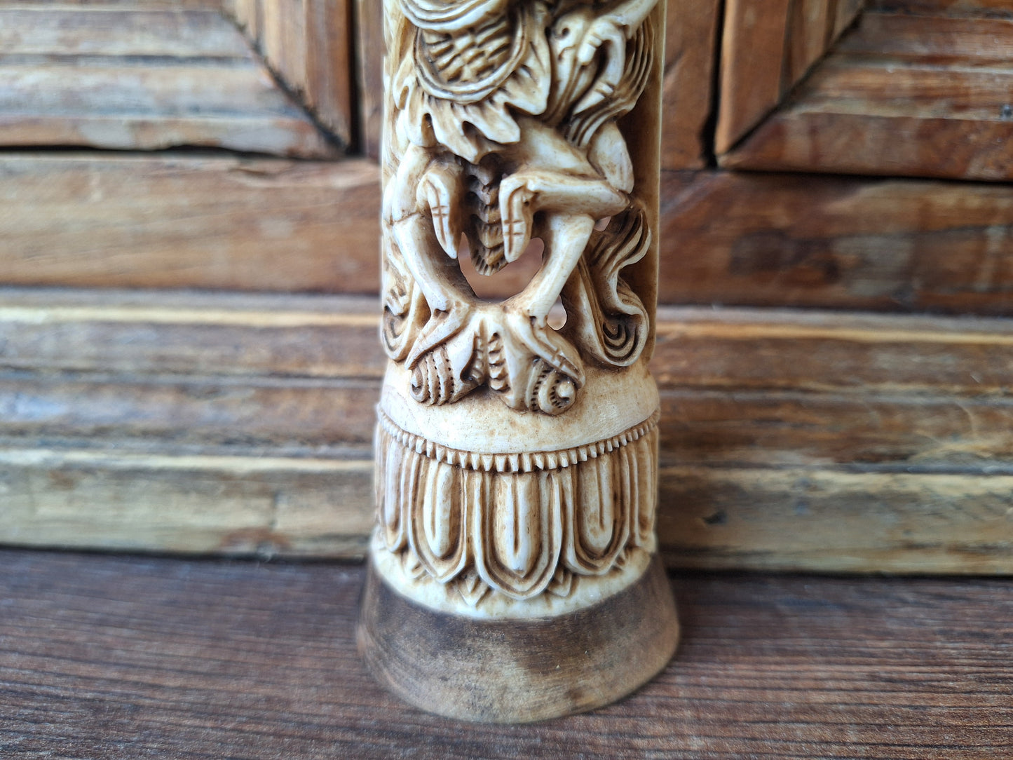 Bone carving Citipati