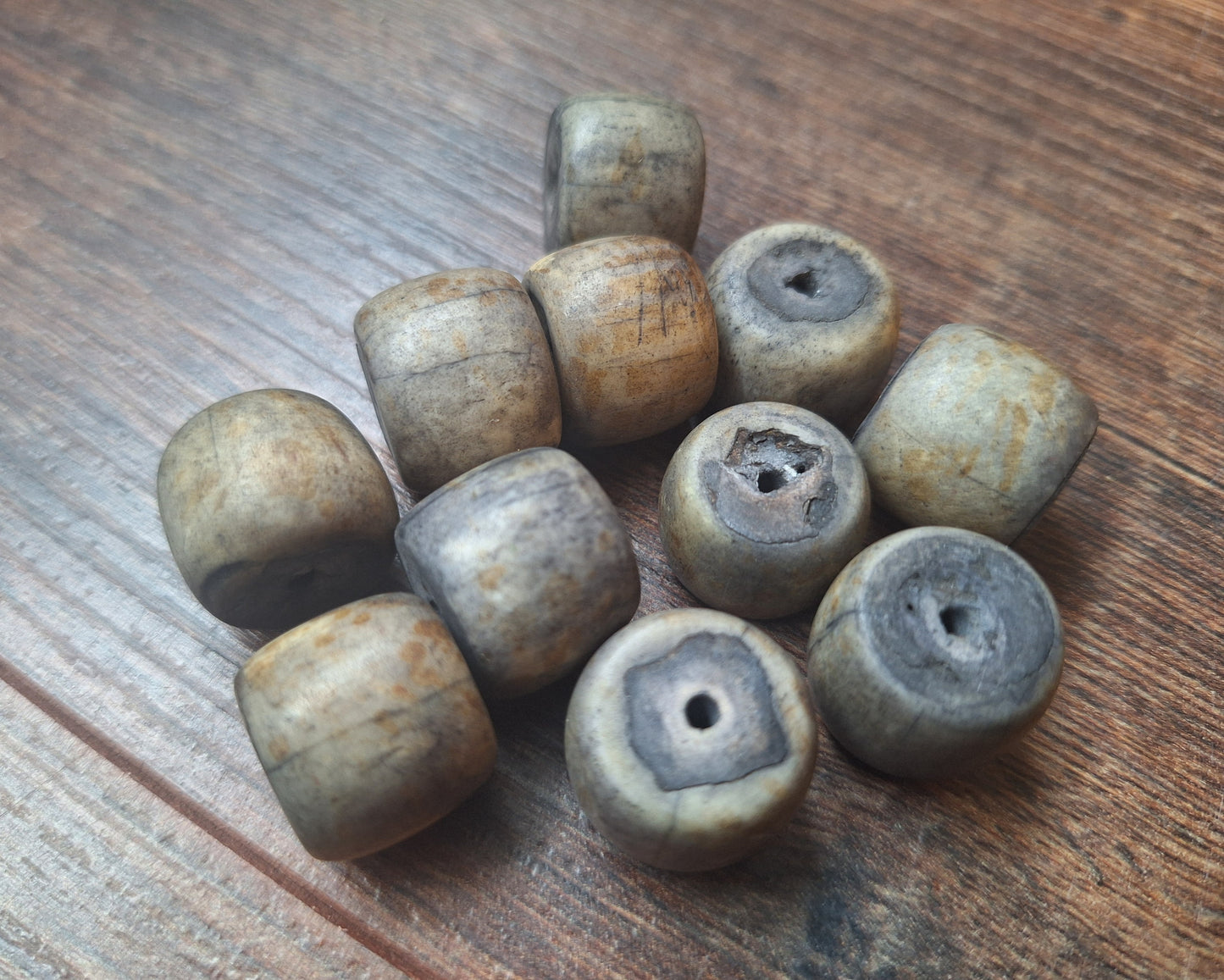 Old Nepalese bone beads, set of 11