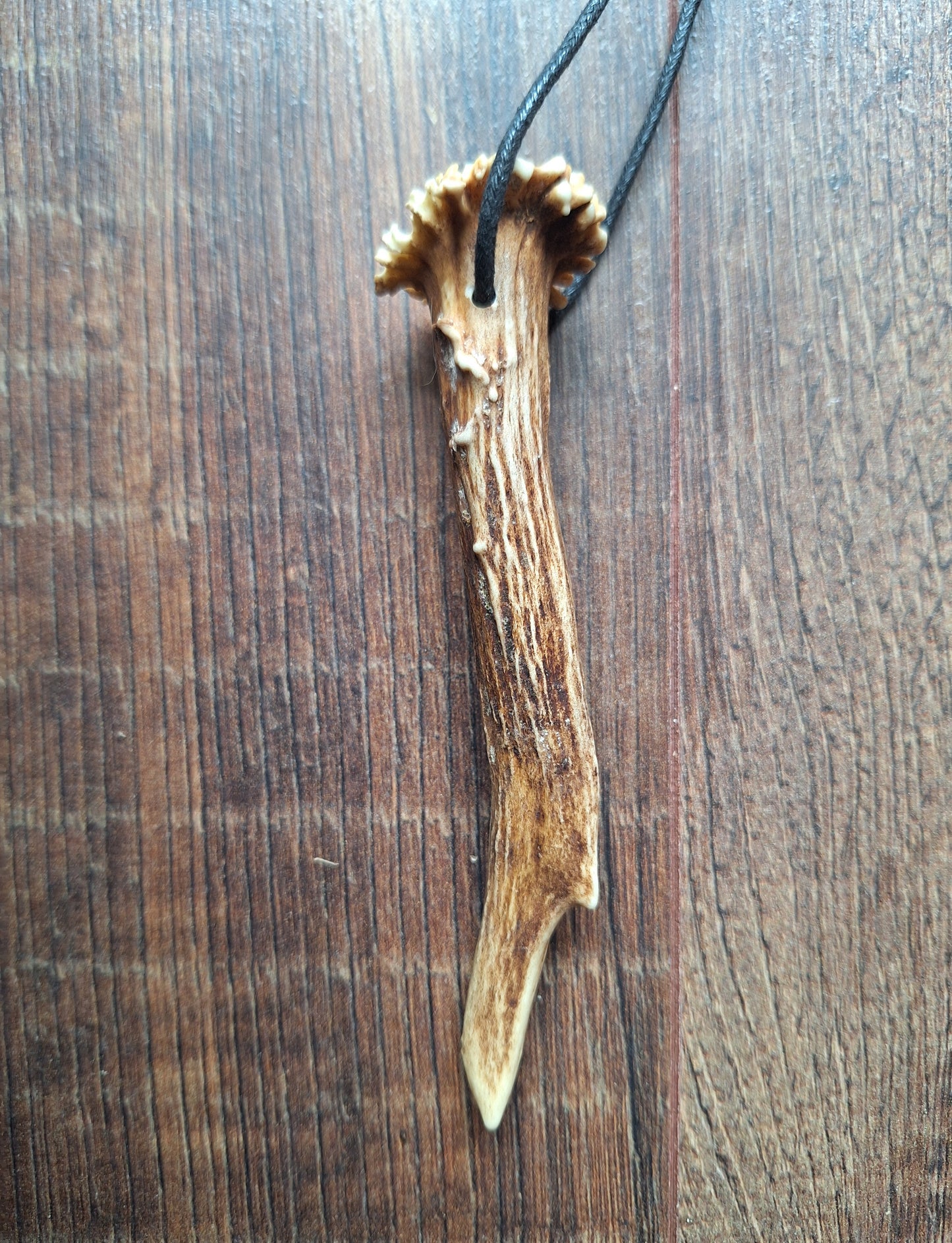 Roe deer antler necklaces