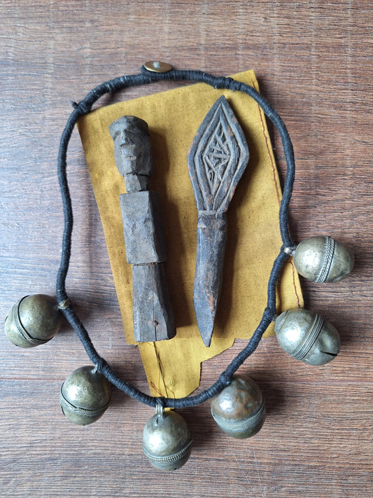 Old Nepalese shamanic travel set
