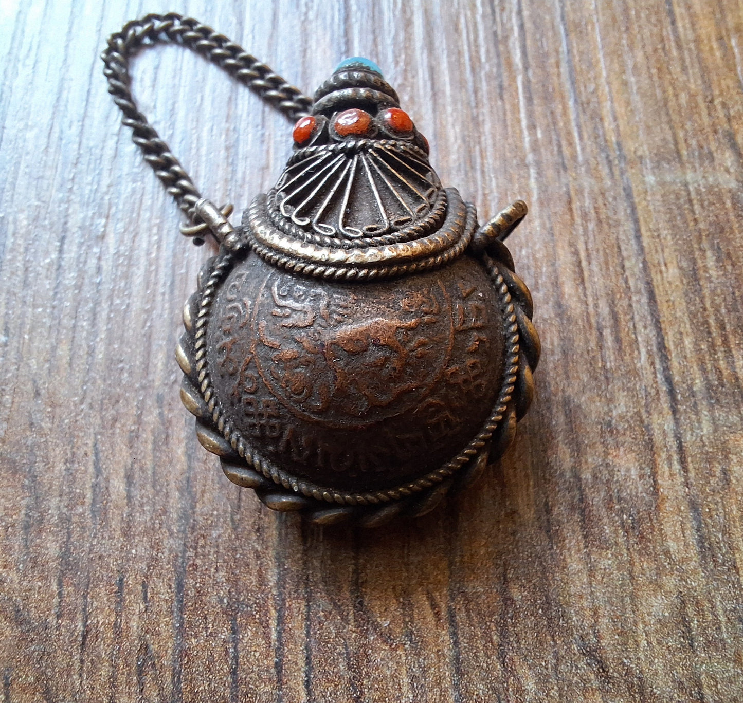 Vintage Tibetan silver and copper snuff bottle