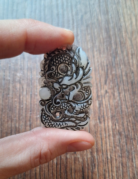 Jade pendant Dragon