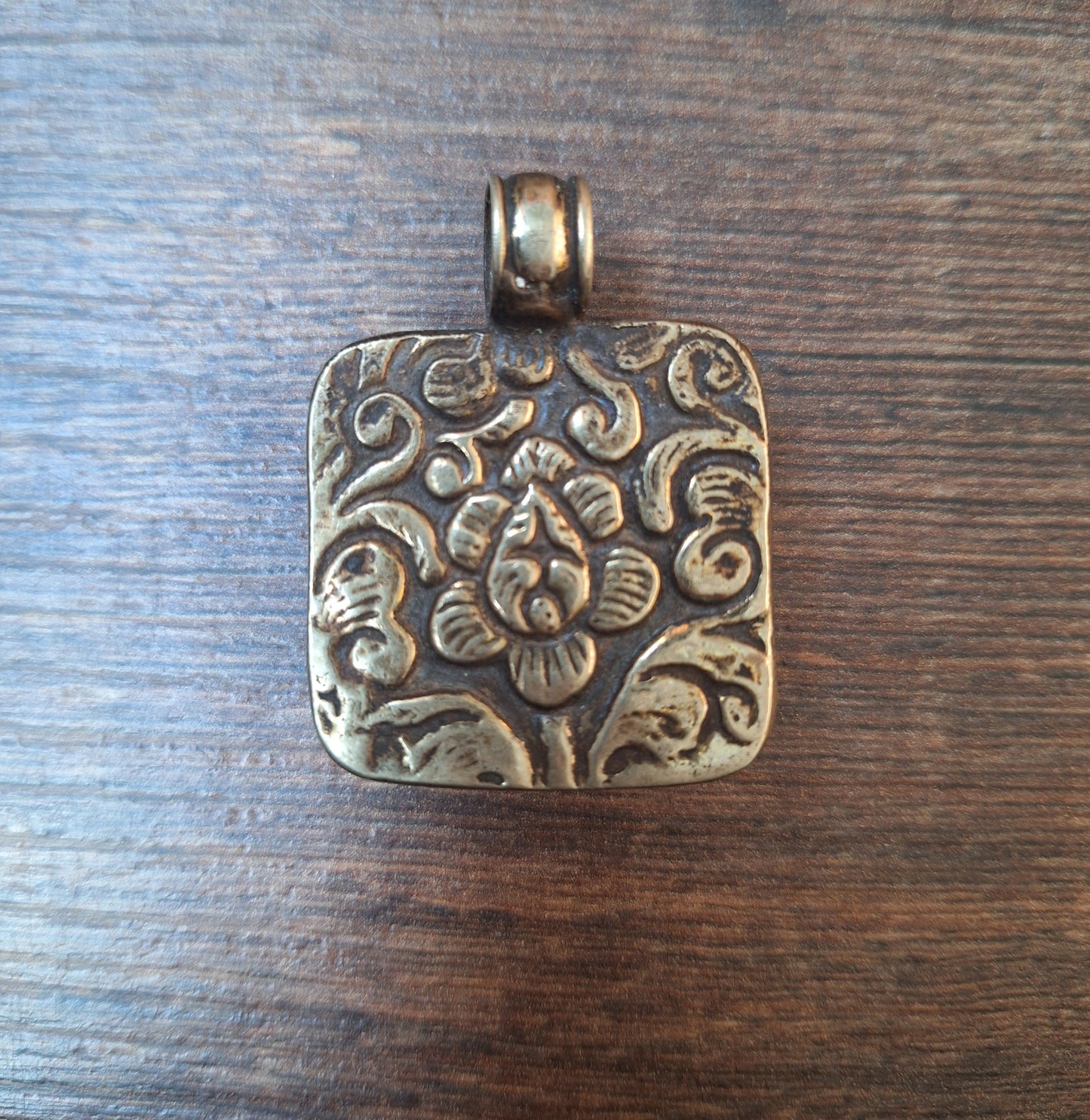 Vintage Tibetan silver and stone pendant