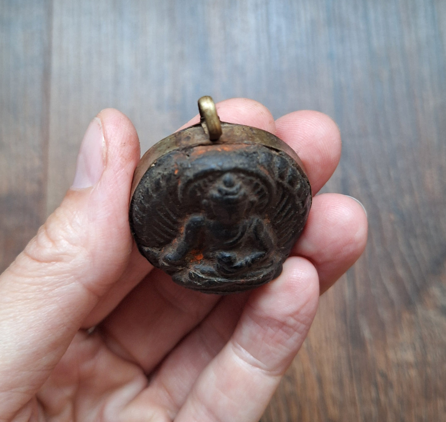 Vintage Nepalese glass pendant Shakyamuni Buddha