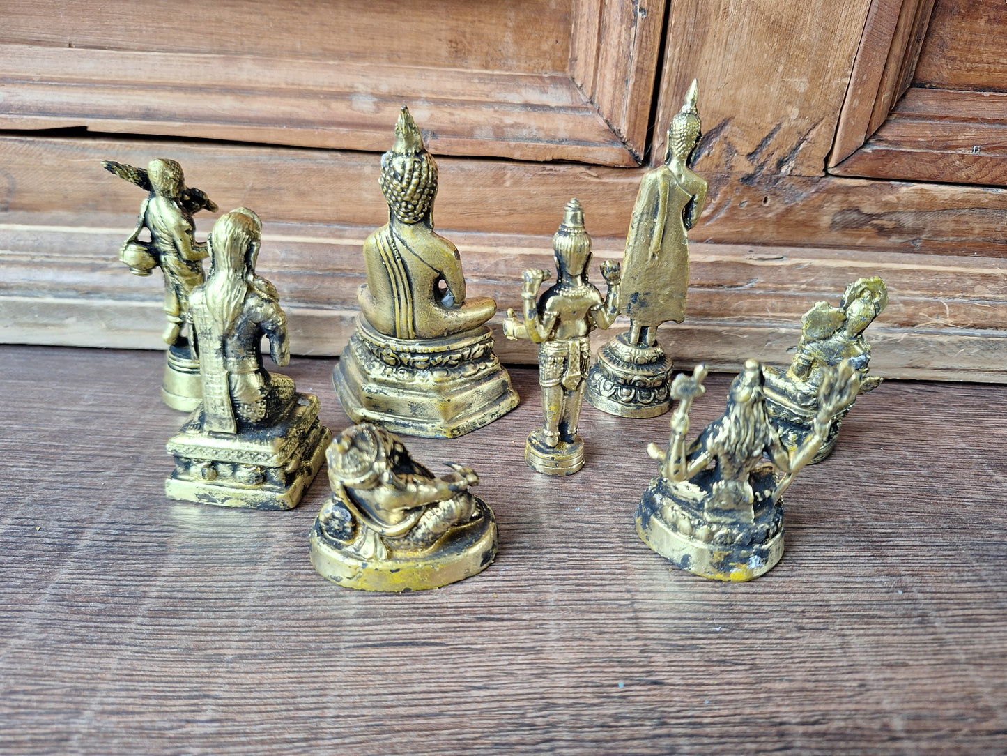 Small Buddhist/Hindu figurines, set of 8, B-quality