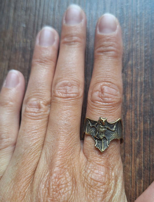 Brass ring Bat