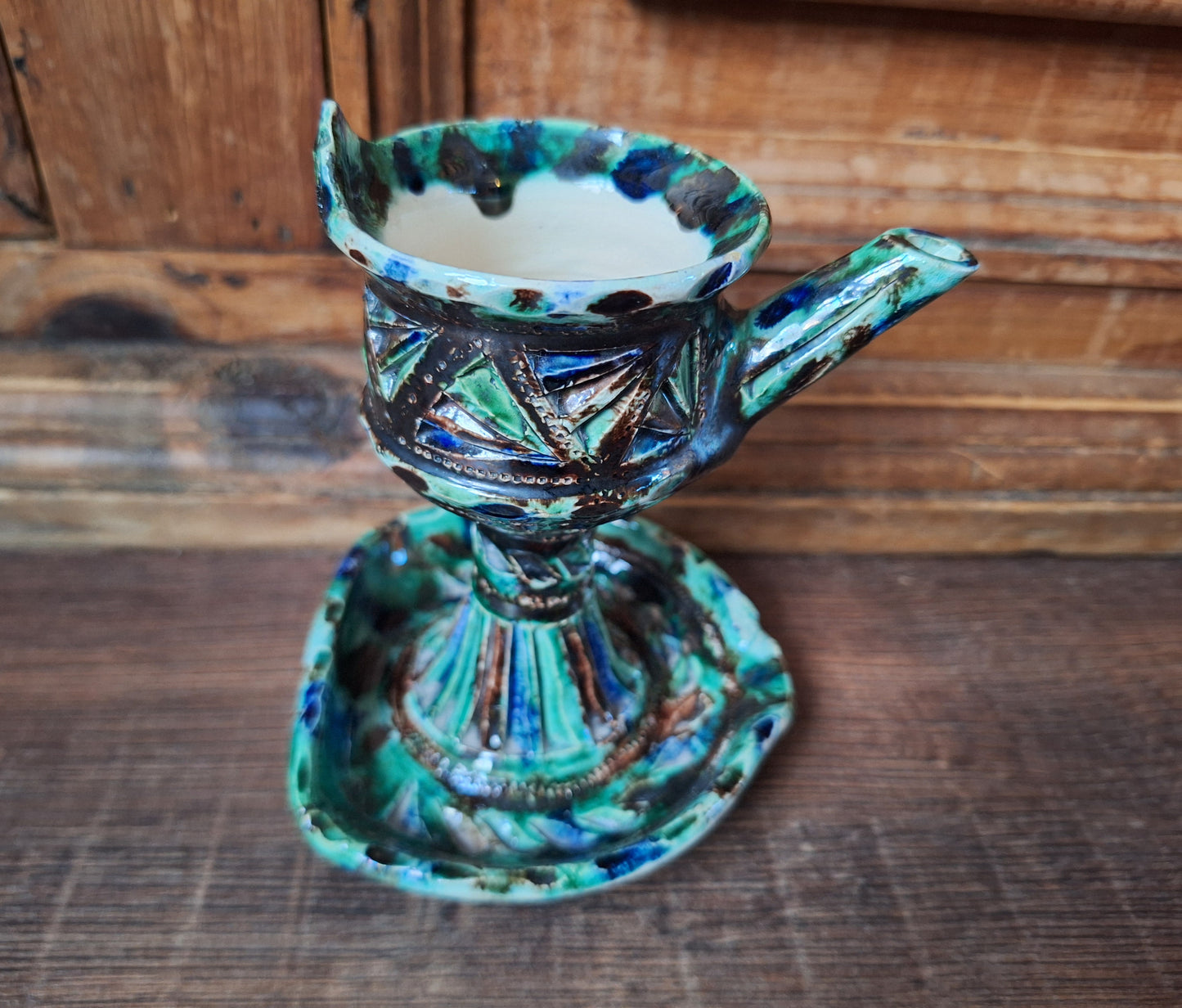 Vintage Frysian ceramic oil lamp