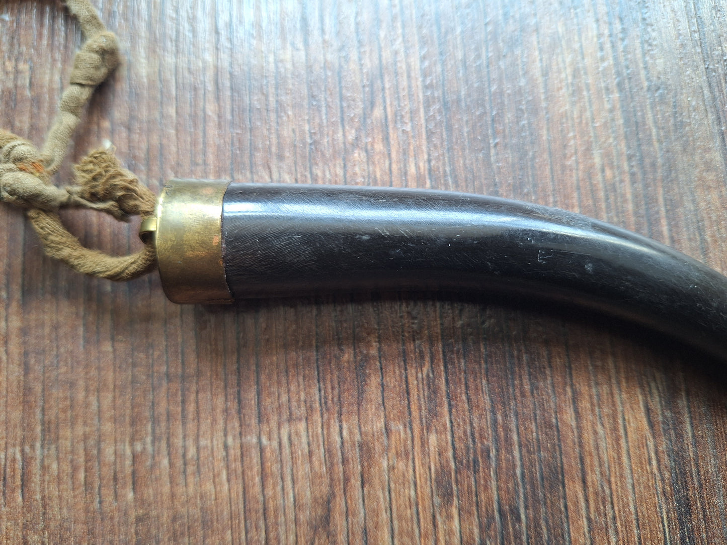 Vintage Indian gazelle horn pendant