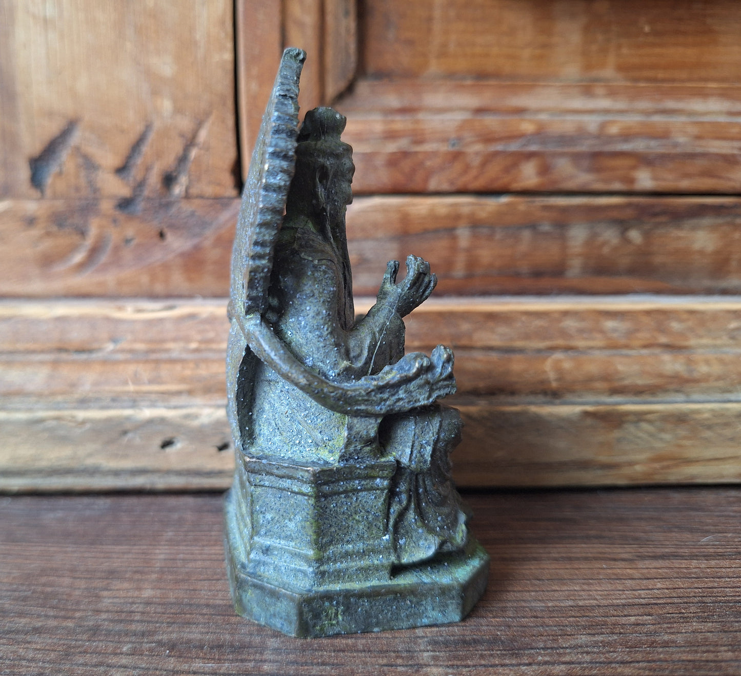 Bronze Taishang Laojun figurine