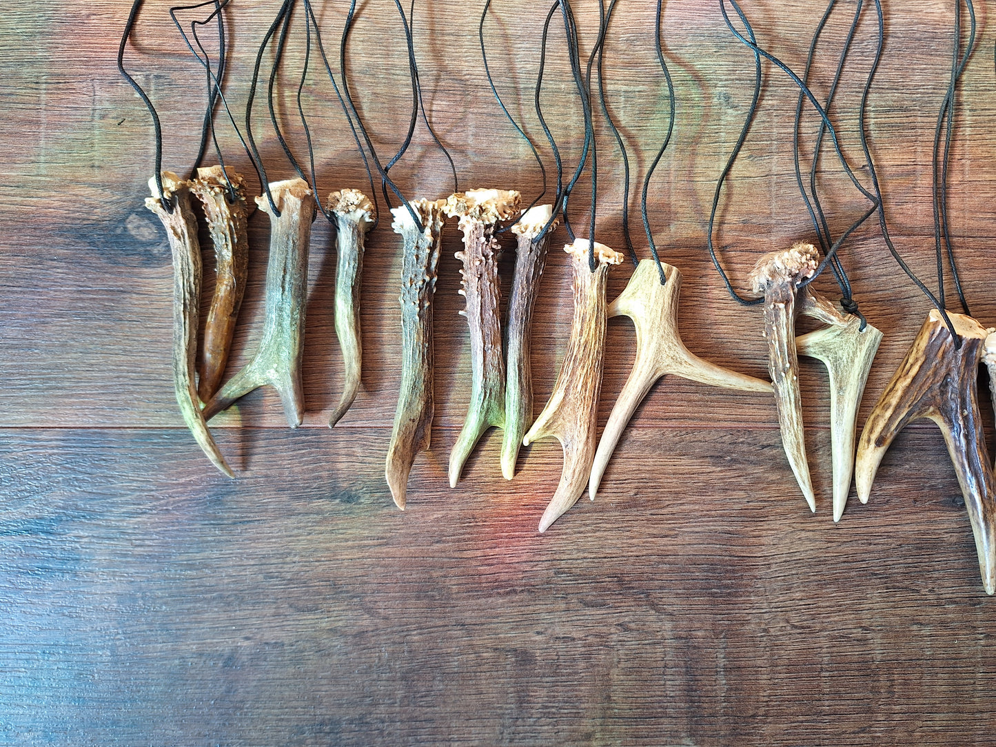 Roe deer antler necklaces