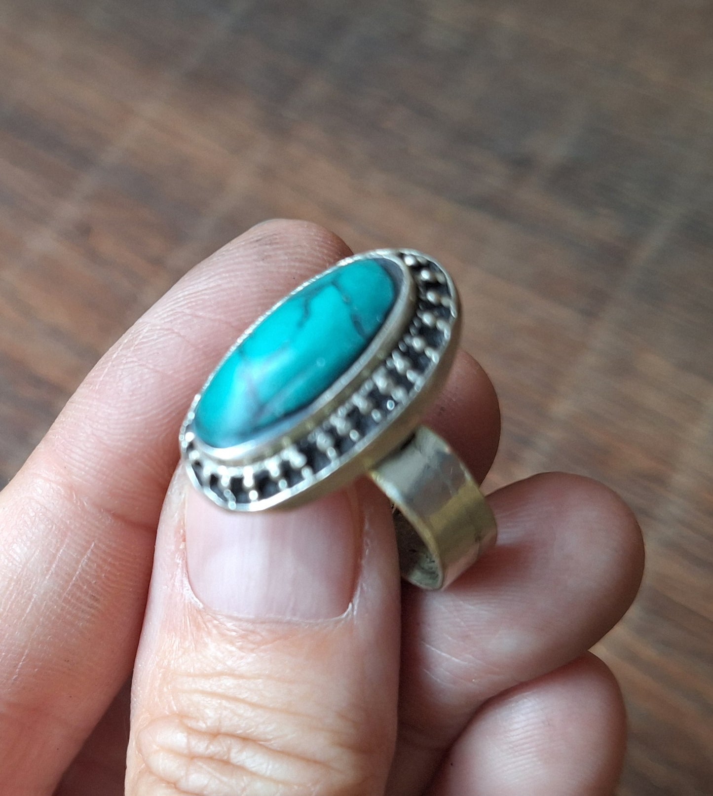 Vintage Tibetan silver and howlite ring