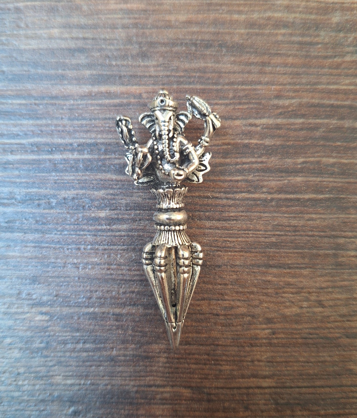 Alpaca metal pendant Ganesha